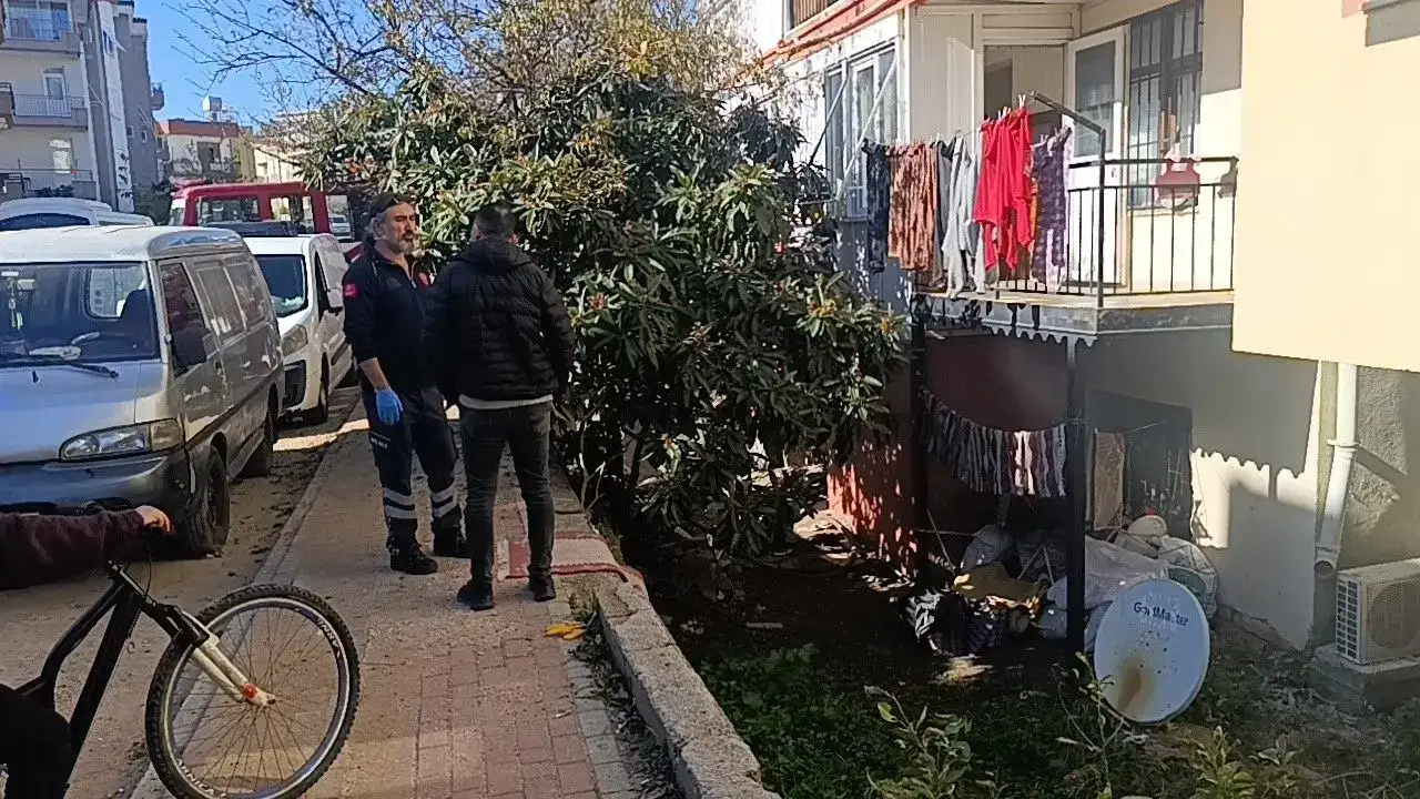 Manavgat’ta Alevlere Teslim Olan Ev Tamamen Yandı 2